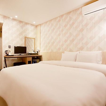 Eton Hotel Chuncheon Exteriör bild