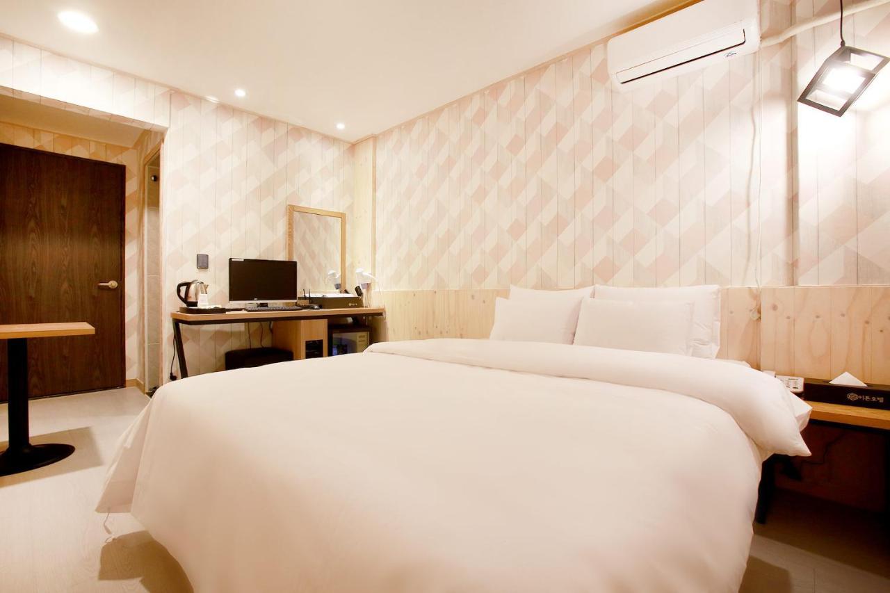Eton Hotel Chuncheon Exteriör bild