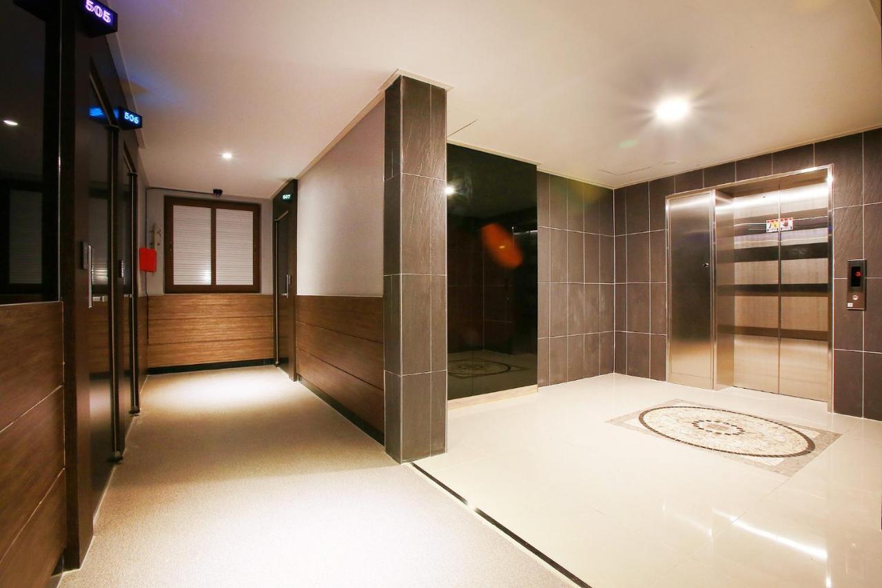 Eton Hotel Chuncheon Exteriör bild