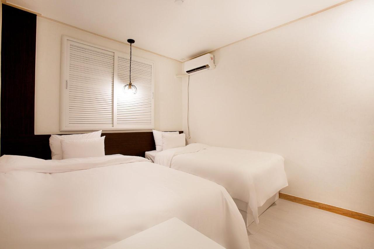 Eton Hotel Chuncheon Exteriör bild